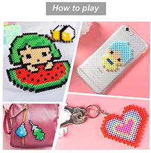 Carica l'immagine nel visualizzatore di Gallery, LIHAO 24000 Perline a Fusione, Mini Dimensioni2.6mm, Perline da Stirare 24 Colori 3 Pegboard per Il Tempo Libero Creativo, Set Gioco Creativo Natalizio Fai da Te per Bambini