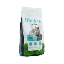 Carica l'immagine nel visualizzatore di Gallery, Marchio Amazon - Lifelong Lettiera per gatti, bentonite premium al profumo di borotalco, 10L, Confezione da 1