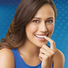 Carica l&#39;immagine nel visualizzatore di Gallery, Oral-B Pro-Expert Clinic Line Filo Interdentale, per Denti Sensibili, 40 m