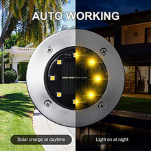 Carica l&#39;immagine nel visualizzatore di Gallery, Qedertek 8 Pezzi Luci Solari Giardino Esterno, 8 LEDs Faretti led Solari Luce Sepolta Bianco Caldo Lampada Solare da Esterno IP65 Impermeabile Luci Terra Giardino per Prato Vialetto Scala Paesaggio