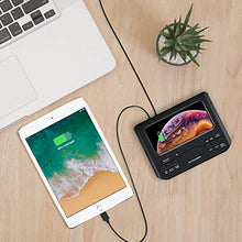 Carica l'immagine nel visualizzatore di Gallery, Reacher Radiosveglia digitale con Ricarica Senza fili-porta USB,Grande Display LED Regolabile,Timer per il sonno,2 suoni di Sveglia,Volume Regolabile,12/24H,Orologio FM moderno per camere da letto