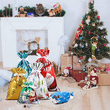 Carica l'immagine nel visualizzatore di Gallery, FANXIYA 45 pezzi Sacchetti Regalo Natalizi Sacchetti Caramelle Confezioni Regalo in 3 Diverse Dimensioni e 6 Disegni di Regalo Dolci giocattolo per Festa di Natale, Festival