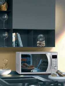 Candy CMG2071DS Microonde 20L, 700W, Argento