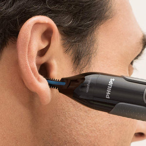 Philips Serie 3000 NT3650/16 - Rifinitore naso, orecchie e sopracciglia, impermeabile, rasoio per il naso con sistema di protezione, funzionamento a batteria, senza peli tirati