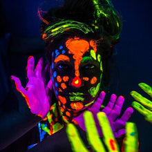 Carica l&#39;immagine nel visualizzatore di Gallery, neon nights 8 x Vernice Fluorescente Pelle Viso Corpo Colore UV |...