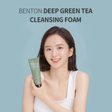 Carica l'immagine nel visualizzatore di Gallery, BENTON Deep Green Tea Cleansing Foam 120g (4.23 oz.) - Detergente in schiuma viso purificante e rassodante per pori per pelli grasse e sensibili, finitura liscia senza irritazioni