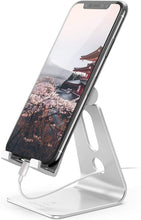 Carica l&#39;immagine nel visualizzatore di Gallery, Lamicall Supporto Telefono Regolabile, Dock Telefono - Universale Supporto Dock per Phone 11 PRO, XS Max, XS, X, XR, 8, 7, 6 Plus, Samsung S10 S9 S8 S7, Huawei, Scrivania, Altri Smartphone - Argento