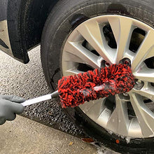 Carica l'immagine nel visualizzatore di Gallery, Clean world - Spazzola per ruote in lana sintetica 17.7inch Red, Rosso e nero.