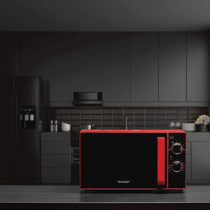 Oursson Forno a Microonde Rosso con Sportello a Specchio MM2005/RD, 20 litri, 700 Watt, 4 anni di garanzia
