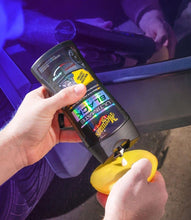 Carica l&#39;immagine nel visualizzatore di Gallery, Meguiar&#39;s G15812EU Ultimate Black Restorer - Rinnovante e protettivo per plastiche esterne, Nero - per plastiche nere, 355 ml