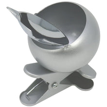 Carica l&#39;immagine nel visualizzatore di Gallery, com-four® posacenere Chiuso in Metallo con Morsetto per Fissaggio, 01 Pezzo - Ilgrandebazar