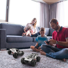 Carica l'immagine nel visualizzatore di Gallery, Baztoy Macchina Telecomandata Multi-Terrain Fuoristrada Telecomandato 2.4GHz Veicoli Camion RC Auto da Corsa Radiocomandata Gadget Giochi All'Aperto Regalo Giocattoli per Bambini Ragazzi Cingolati