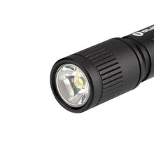 Carica l&#39;immagine nel visualizzatore di Gallery, Olight i3E EOS Torcia Portachiavi Mini Impermeabile IPX8, LED 90 lumens Nero - Ilgrandebazar