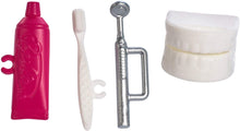 Carica l&#39;immagine nel visualizzatore di Gallery, Barbie-FXP17 Carriere Dentista, Playset Asiatica, Poltrona e Accessori, e Set da Gioco con Bambola Piccola del paziente, lavandino, Sedia e Altro Ancora, Colore Capelli Neri, FXP17