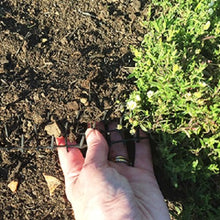 Carica l&#39;immagine nel visualizzatore di Gallery, Defenders STV628 Prickle Strip, Strisce Anti-Scavo, Nero, 200x30x2 cm, Nero - Ilgrandebazar