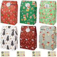 Carica l&#39;immagine nel visualizzatore di Gallery, AWCIGG 24 Pezzi Sacchetti Regalo Carta Natale Buste Regalo Pacchetti Bustine Regalo Natalizie Piccole Sacchettini Natalizi per Regali Fine Festa Bambini con 24 Adesivi