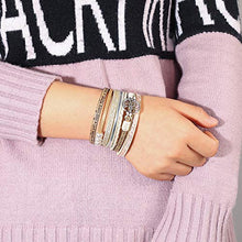 Carica l&#39;immagine nel visualizzatore di Gallery, Bracciali per Uomo Donna in Pelle Retro Moda Polsino Acciaio Maglia Beige - Ilgrandebazar