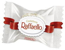 Carica l&#39;immagine nel visualizzatore di Gallery, San Valentino Cuore Ferrero Raffaello 140g