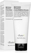Carica l&#39;immagine nel visualizzatore di Gallery, BENTON Honest Cleansing Foam 150g (5.29 oz.) - Detergente schiumogeno idratante contenente olio di semi di camelia japonica e olio di palma, bolle elastiche cremose e fini