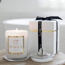Carica l'immagine nel visualizzatore di Gallery, La Jolíe Muse Candele profumate，alla Rosa Selvatica，Cera di Soia Naturale， Durata: Fino a 60 Ore, Vaso in Vetro Bianco, 9.9Oz/280g