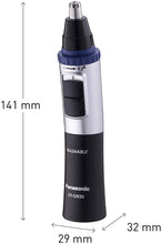 Carica l&#39;immagine nel visualizzatore di Gallery, Panasonic ER-GN30-K503 Rifinitore di Precisione per Naso, Orecchie e Sopracciglia, Tagliapeli Resistente all&#39;Acqua, Nero Vecchia Versione