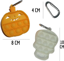 Carica l'immagine nel visualizzatore di Gallery, MIPEU Set 2pz Push Pop it Portachiavi Bubble Sensory Fidget Toy Mini Giocattoli a Bolle Fosforescenti per Autismo Sensoriale Educativo Antistress Sollievo Ansia, Bambini Adulti (Teschio-Zucca)