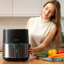 Carica l'immagine nel visualizzatore di Gallery, Cecotec Friggitrice ad aria senza olio da 5,5 litri Cecofry Fantastik Inox 5500 Air Fryer. 1700 W, 9 menu, finiture in acciaio inox, tecnologia PerfectCook, 80-200 °C, 0-60 minuti