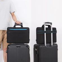 Carica l&#39;immagine nel visualizzatore di Gallery, DOMISO 15.6 Pollici Borsa a Tracolla per Laptop Impermeabile Cartella Borsa Porta PC con Manico per 15.6&quot; Lenovo Yoga Chromebook/ThinkPad T580/Asus ROG Zephyrus GX501/HP Pavilion 15/Acer Swift 3,Nero 15.6 Pollici Nero