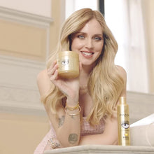 Carica l'immagine nel visualizzatore di Gallery, Pantene Pro-V by CHIARA FERRAGNI Miracle Shampoo Protezione Cheratina Rigenera e Protegge per Capelli Secchi, Opachi e Danneggiati, 250 ml + Maschera per Capelli Danneggiati, 300 ml, EDIZIONE LIMITATA Shampoo + Maschera