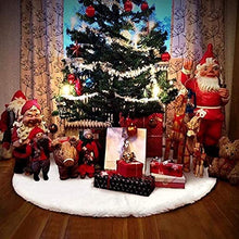 Carica l&#39;immagine nel visualizzatore di Gallery, Flysee Albero di Natale Gonna Copertura di Base Bianco Peluche Pannello Esterno Albero Natale per Albero di Natale Decorazione Natalizia, 31 Pollici / 78CM