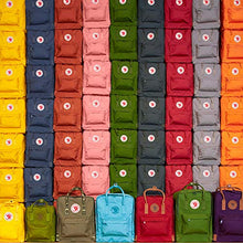 Carica l&#39;immagine nel visualizzatore di Gallery, Fjallraven Re-Kånken, Zaino Unisex Taglia Unica (38 x 27 x 13 cm), Black