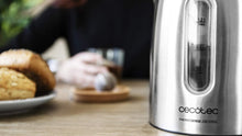Carica l'immagine nel visualizzatore di Gallery, Cecotec ThermoSense 220 in acciaio, bollitore elettrico, senza BPA, 1630 W, base 360º, filtro anticalcare, doppio sistema di sicurezza, 1,2 litri