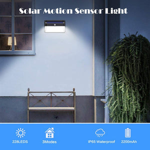 Lampade Solari a da Led Esterno,【 Alta Efficienza 228LED-2200mAh】VOOE Luce Solare Led Esterno Sensore di Movimento 3 Modalità Luci Esterno Energia Solare Impermeabile IP65 per Giardino -2 Pezzi