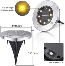 Carica l'immagine nel visualizzatore di Gallery, Qedertek 8 Peezi Luci Solari da Giardino, Lampade Solare impermeabile a terra, Luci Solare Decorazione per prato, Luce Faretto Sepolta Esterno, Illuminazione Solare per Strade, Piscina (Bianco Caldo)