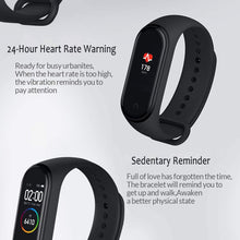 Carica l'immagine nel visualizzatore di Gallery, Xiaomi Band 4 - Smart watch e fitness tracker, con cardiofrequenzimetro, 135 mAh, schermo a colori, Bluetooth 5.0, 2019, nero