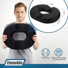 Carica l'immagine nel visualizzatore di Gallery, Cuscino per ciambelle Cuscino per emorroidi Cuscino per sollievo dal dolore in memory foam coccige per gravidanza, coccige, piaghe da letto, schiena, sciatica, 18 pollici nero