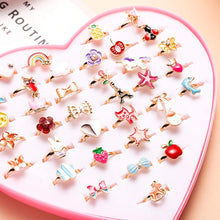 Carica l'immagine nel visualizzatore di Gallery, ZoneYan Anelli Bambina Regolabili 36 Pezzi Anelli per Bambini con Vetrina a Forma di Cuore Regolabili Anelli Gioielli