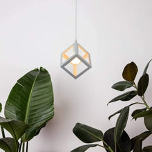 Carica l&#39;immagine nel visualizzatore di Gallery, Lampada a sospensione Vintage industriale, cubo creativo battuto Bianco - Ilgrandebazar