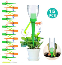 Carica l&#39;immagine nel visualizzatore di Gallery, Set di 15 picchetti per irrigazione a goccia automatica, a Rilascio Lento,... - Ilgrandebazar