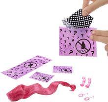 Carica l&#39;immagine nel visualizzatore di Gallery, Barbie Color Reveal -Serie Monocolor, Bambola con 7 Sorprese, Assortimento Casuale, Giocattolo per Bambini 3+ Anni, GTR94 Single