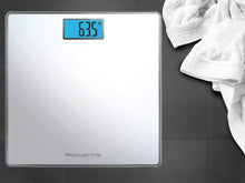 Carica l'immagine nel visualizzatore di Gallery, Rowenta BS1501 Classic, bilancia pesapersone elettronica, 31x31 cm, fino a 160 Kg con graduazione di precisione ogni 100g, spessore di 22 mm, batterie incluse, vetro temperato, bianco