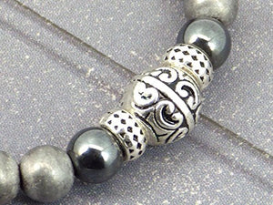 Bracciale per gli uomini in ematite nero e grigio e perle di tibetani - Ilgrandebazar