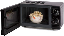Carica l'immagine nel visualizzatore di Gallery, BBK Forno a Microonde Meccanico, 20 litri, 700 Watts, 4 anni di garanzia, Nero, 20MWS-706M/B