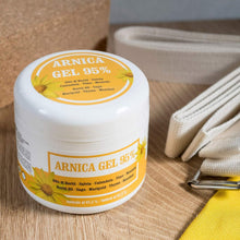 Carica l&#39;immagine nel visualizzatore di Gallery, Arnica Per Cavalli Uso Umano 500 ml Dulàc Made in Italy, Arnica Gel Forte 95% di Arnica Montana, Arnica Forte arricchita con Oli essenziali di Timo e Mentolo, Formula Naturale