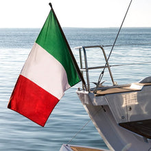 Carica l'immagine nel visualizzatore di Gallery, Andrà Tutto Bene 1 PEZZO Bandiera Italia 5 * 3ft 90x150cm con Anelli Tricolore Azzurri Nazionale Tessuto Resistente allo sbandieramento Italy Flag (90x150 con Anelli) 1 pezzo 1pcs con Anelli