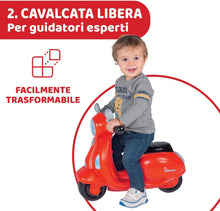 Carica l&#39;immagine nel visualizzatore di Gallery, Chicco Vespa per Bambini Primavera Rossa, Moto Giocattolo Cavalcabile con Pannello Elettronico, Luci e Suoni, Ruote di Supporto Rimuovibili, Max 25 Kg - Giochi per Bambini 1-3 Anni Rosso