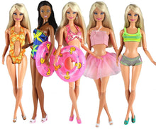 Carica l&#39;immagine nel visualizzatore di Gallery, Miunana 12 Pezzi per 28 - 30 CM / 11.5 Pollici Principessa Bambola = 5 PCS Costumi da Bagno + 5 PCS Sandali + 2 PCS Scarpe Colori Selezionati A Caso