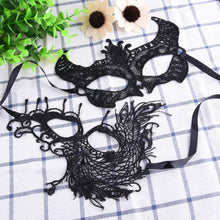 Carica l&#39;immagine nel visualizzatore di Gallery, SIQUK 30 Pezzi Maschere Veneziane Donna Nero Maschera Pizzo per Masquerade...