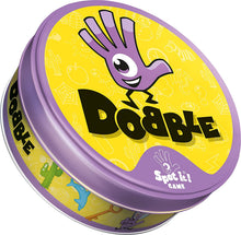 Carica l'immagine nel visualizzatore di Gallery, Asmodee - Dobble Divertente Gioco da Tavolo per Tutta la Famiglia Edizione in Italiano, 8230