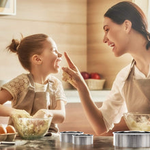 Carica l&#39;immagine nel visualizzatore di Gallery, JTENG 14PCS Coppapasta Rotondo Acciaio Inox Tagliapasta Aperta Tondo Stampi per Biscotti Formine Dolci Formine Rotonde con Una Scatola,per Gli Appassionati di Cottura, Pasta di Zucchero e Ciambella